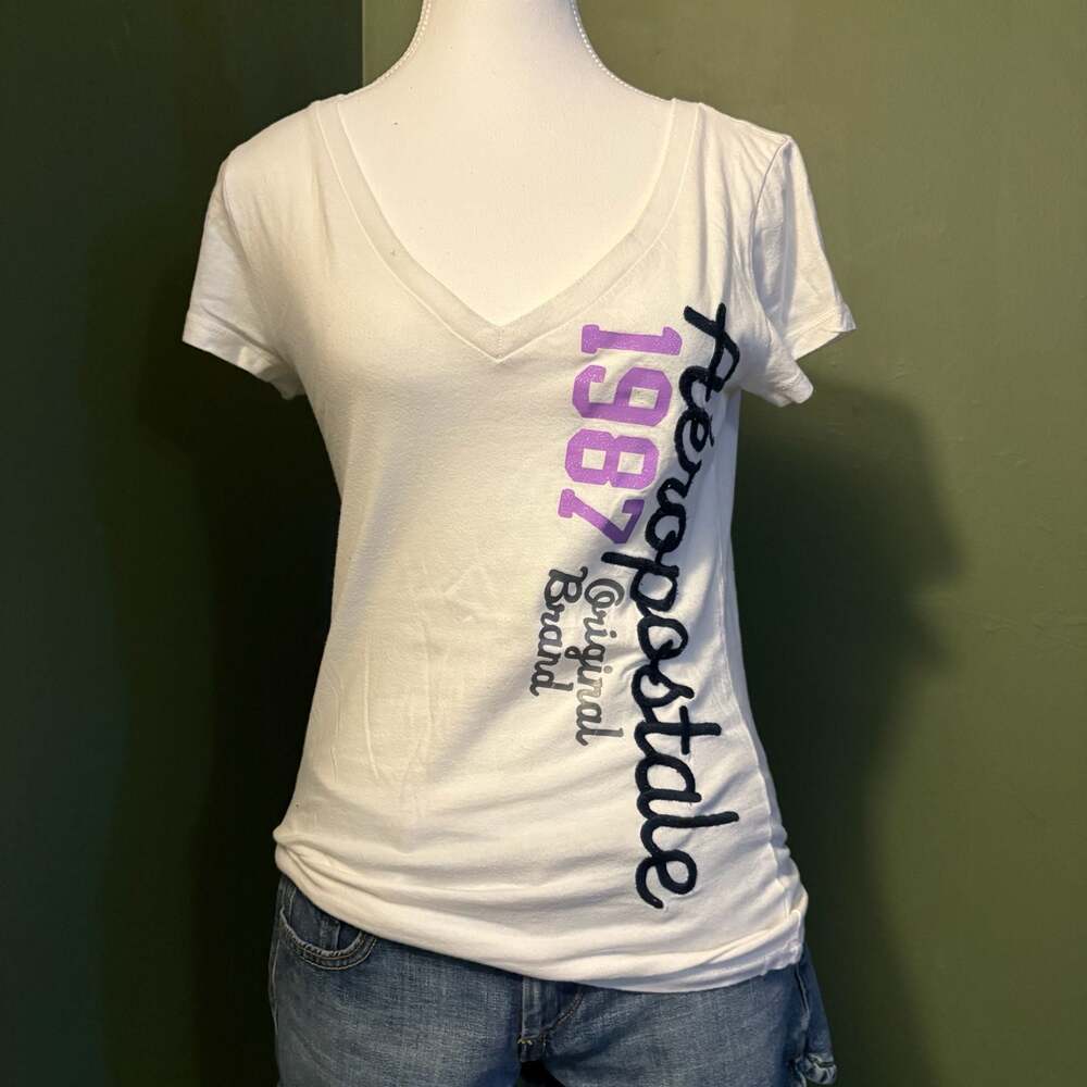 Aeropostale 1987 Original Brand V-Neck T-Shirt White Size Large